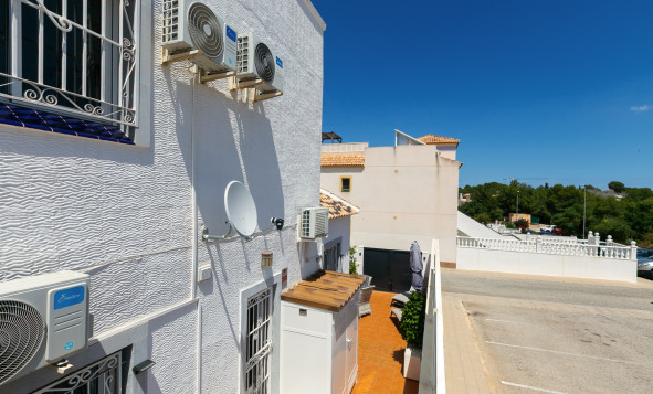 Herverkoop - 4. Halfvrijstaande villa - Los Altos - Costa Blanca Zuid