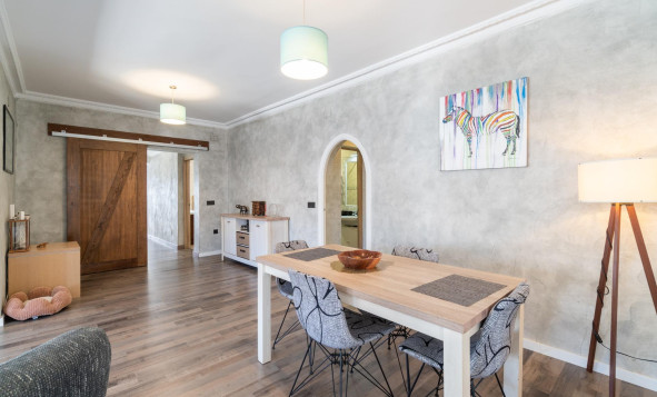 Herverkoop - 3. Vrijstaande villa - Torrevieja - Costa Blanca Zuid