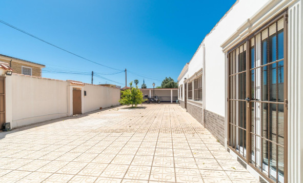 Herverkoop - 3. Vrijstaande villa - Torrevieja - Costa Blanca Zuid