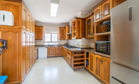 Herverkoop - 3. Vrijstaande villa - Torrevieja - Costa Blanca Zuid