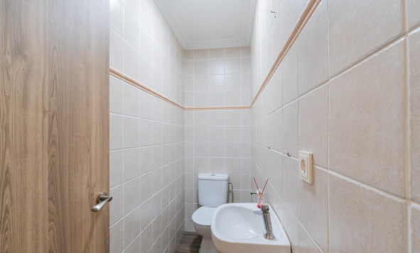 Herverkoop - 3. Vrijstaande villa - Torrevieja - Costa Blanca Zuid
