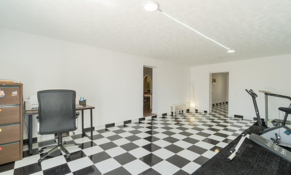 Herverkoop - 3. Vrijstaande villa - Torrevieja - Costa Blanca Zuid