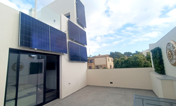 Herverkoop - 3. Vrijstaande villa - Villamartin - Costa Blanca Zuid