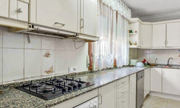 Reventa - 3. Casa indepiende - Torrevieja - Costa Blanca Sur