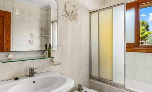 Reventa - 3. Casa indepiende - Torrevieja - Costa Blanca Sur