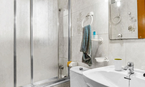 Reventa - 3. Casa indepiende - Torrevieja - Costa Blanca Sur