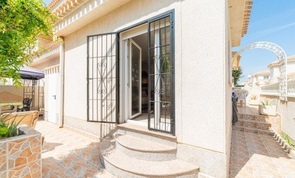 Resale - 3. Detached house - Orihuela Costa - Costa Blanca South
