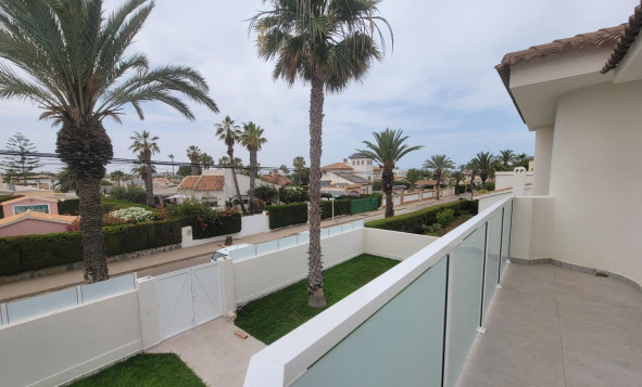 Reventa - 3. Casa indepiende - Orihuela Costa - Costa Blanca Sur