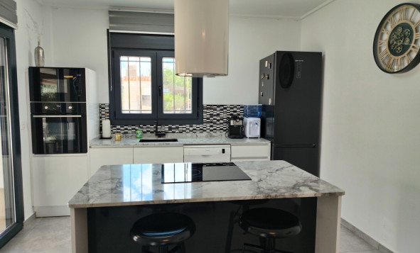 Resale - 3. Detached house - Los Montesinos - Costa Blanca South