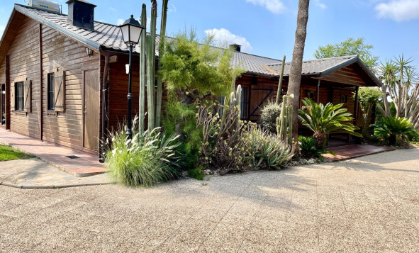 Reventa - 3. Casa indepiende - San Fulgencio - La Marina