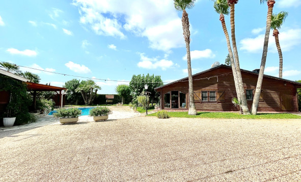 Reventa - 3. Casa indepiende - San Fulgencio - La Marina