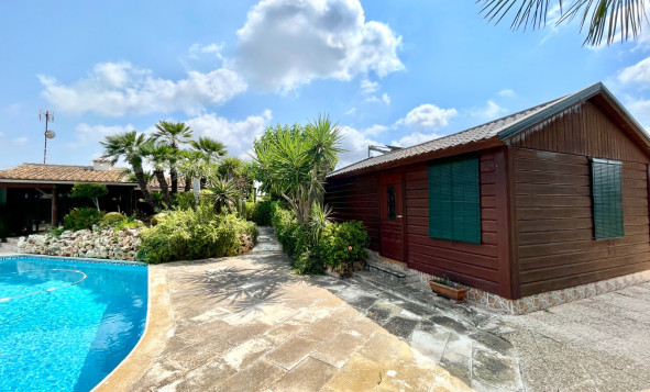 Reventa - 3. Casa indepiende - San Fulgencio - La Marina
