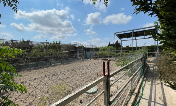Reventa - 3. Casa indepiende - San Fulgencio - La Marina