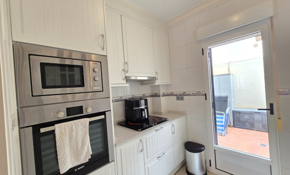 Resale - 1. Apartment / flat - Orihuela Costa - Costa Blanca South
