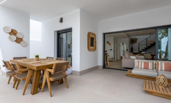 Reventa - 3. Casa indepiende - Dolores - Costa Blanca Sur