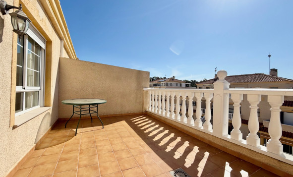 Herverkoop - 4. Halfvrijstaande villa - Guardamar del Segura - Costa Blanca Zuid