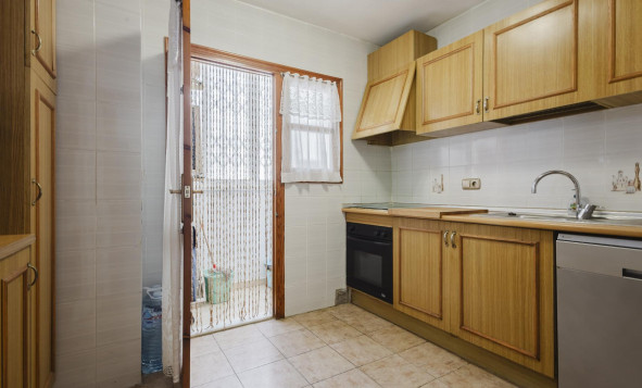 Resale - 1. Apartment / flat - Torrevieja - Costa Blanca South
