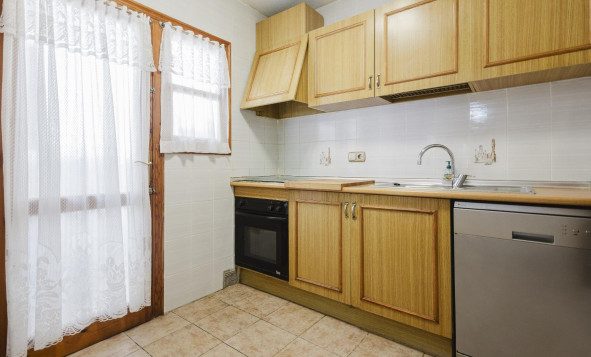 Resale - 1. Apartment / flat - Torrevieja - Costa Blanca South