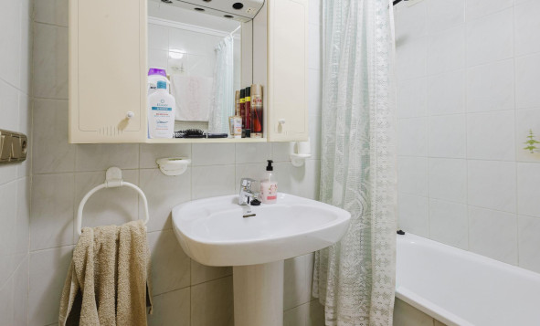 Resale - 1. Apartment / flat - Torrevieja - Costa Blanca South