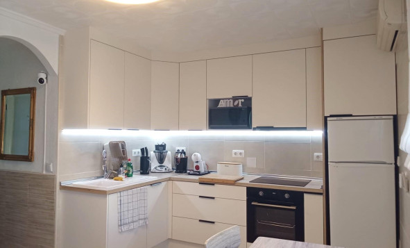 Herverkoop - 1. Appartement / flat - Torrevieja - Costa Blanca Zuid