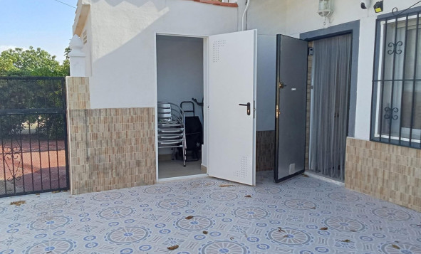 Herverkoop - 1. Appartement / flat - Torrevieja - Costa Blanca Zuid