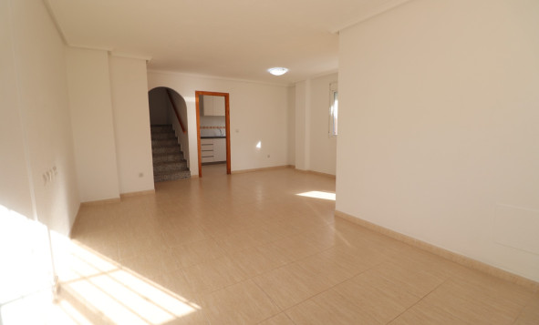 Resale - 4. Semi-detached villa - Ciudad Quesada - Costa Blanca South