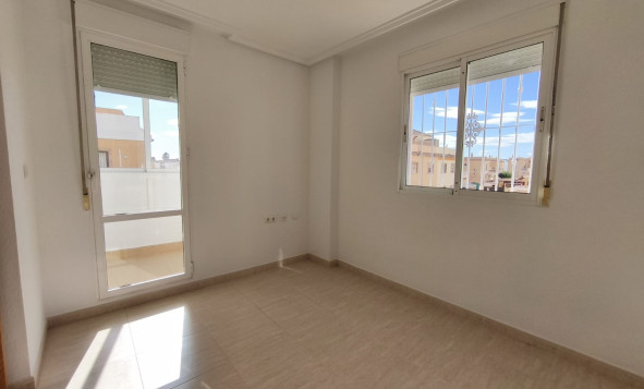 Resale - 4. Semi-detached villa - Ciudad Quesada - Costa Blanca South