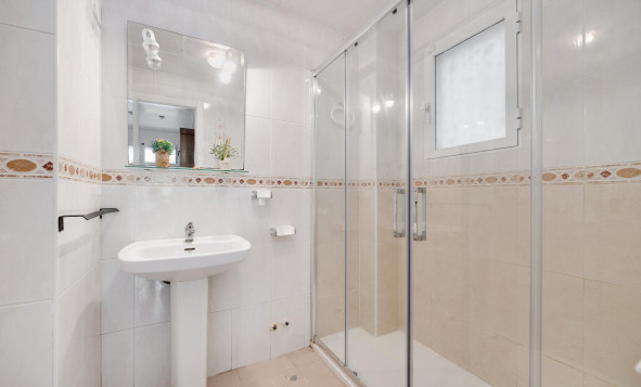 Reventa - 1. Apartamento / piso - Torrevieja - Costa Blanca Sur