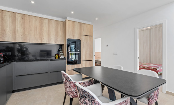 Herverkoop - 6. Vrijstaande villa - Daya Nueva - Costa Blanca Zuid