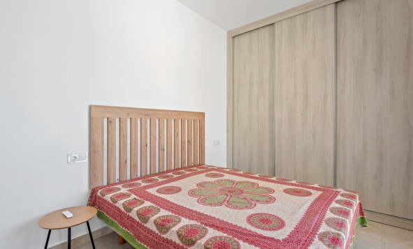 Herverkoop - 6. Vrijstaande villa - Daya Nueva - Costa Blanca Zuid