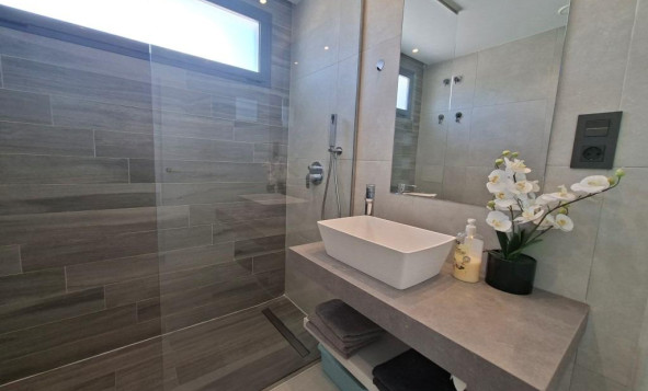 Resale - 1. Apartment / flat - Guardamar del Segura - Costa Blanca South