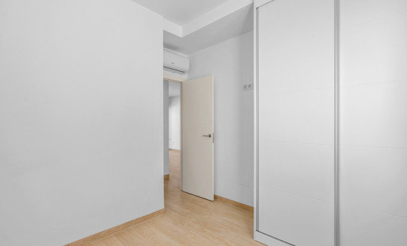 Reventa - 1. Apartamento / piso - San Miguel de Salinas - Costa Blanca Sur