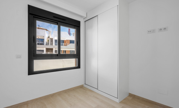 Reventa - 1. Apartamento / piso - San Miguel de Salinas - Costa Blanca Sur