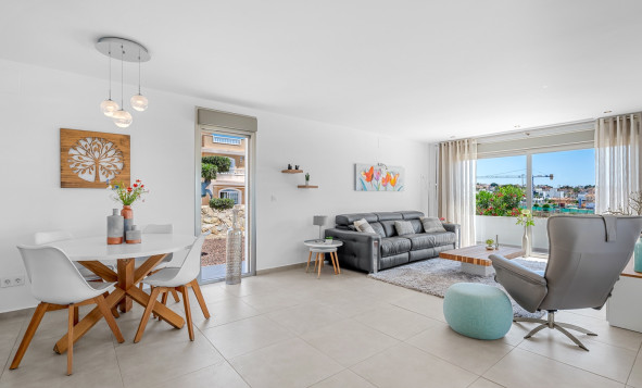 Reventa - 3. Casa indepiende - La Marina - Costa Blanca Sur