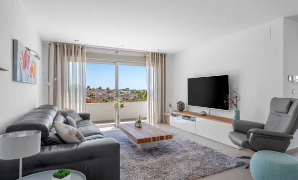 Reventa - 3. Casa indepiende - La Marina - Costa Blanca Sur