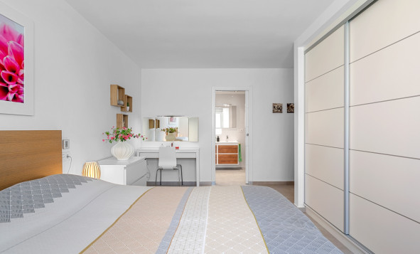 Reventa - 3. Casa indepiende - La Marina - Costa Blanca Sur