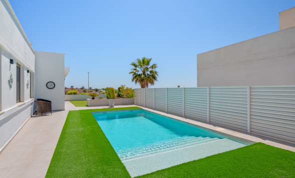 Reventa - 3. Casa indepiende - La Marina - Costa Blanca Sur
