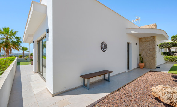 Reventa - 3. Casa indepiende - La Marina - Costa Blanca Sur