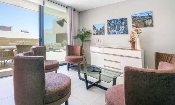 Reventa - 3. Casa indepiende - Benijófar - Costa Blanca Sur