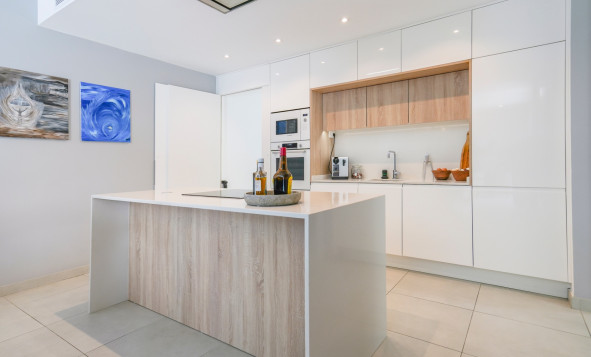 Reventa - 3. Casa indepiende - Benijófar - Costa Blanca Sur