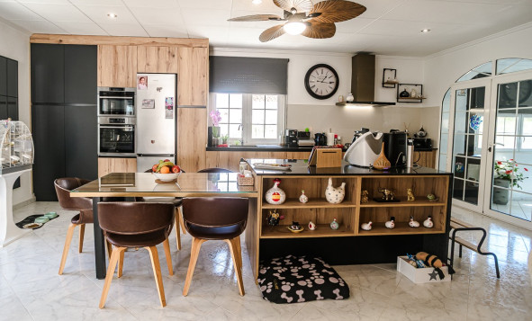 Reventa - 3. Casa indepiende - La Marina - Costa Blanca Sur