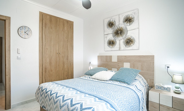 Reventa - 3. Casa indepiende - La Marina - Costa Blanca Sur