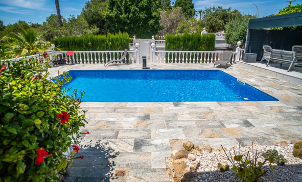 Reventa - 3. Casa indepiende - La Marina - Costa Blanca Sur