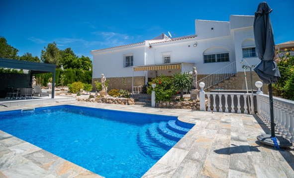 Reventa - 3. Casa indepiende - La Marina - Costa Blanca Sur