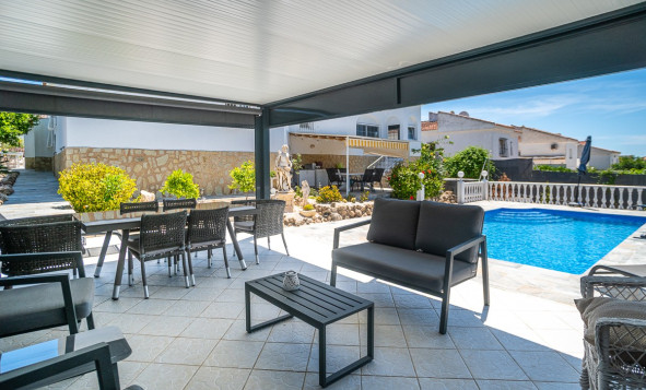 Reventa - 3. Casa indepiende - La Marina - Costa Blanca Sur