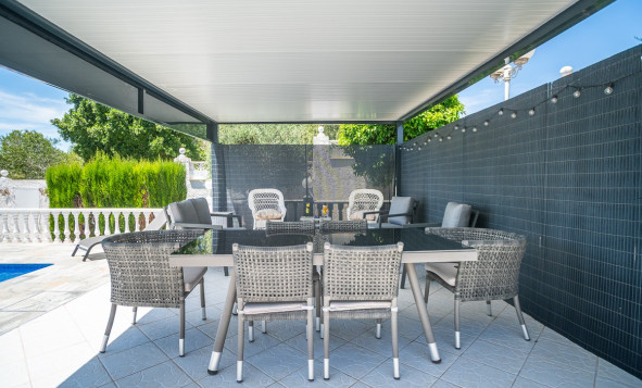 Reventa - 3. Casa indepiende - La Marina - Costa Blanca Sur