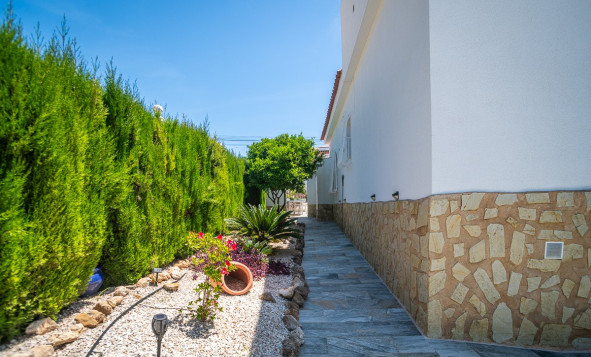 Reventa - 3. Casa indepiende - La Marina - Costa Blanca Sur