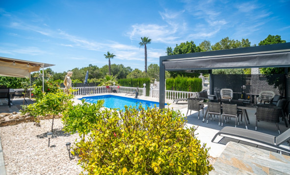 Reventa - 3. Casa indepiende - La Marina - Costa Blanca Sur
