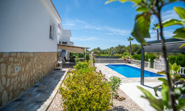 Reventa - 3. Casa indepiende - La Marina - Costa Blanca Sur
