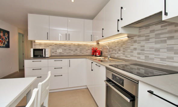 Resale - 1. Apartment / flat - Playa Flamenca - Costa Blanca South